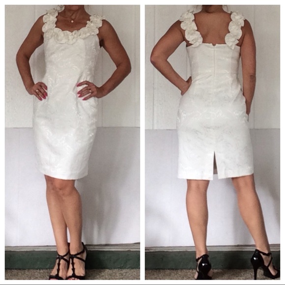 White House Black Market Dresses & Skirts - NWT WHBM WHITE SEXY DRESS